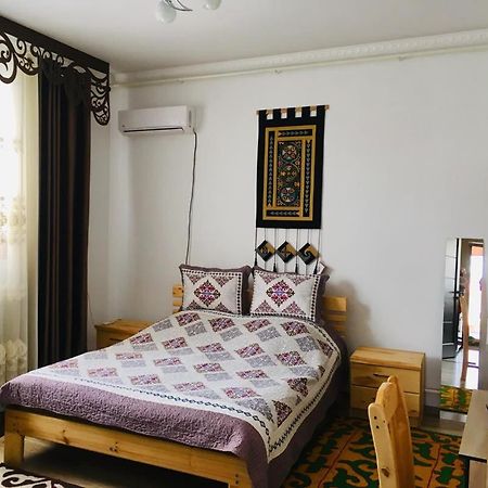 Guest House Etnodom Jalal-Abad Exteriér fotografie