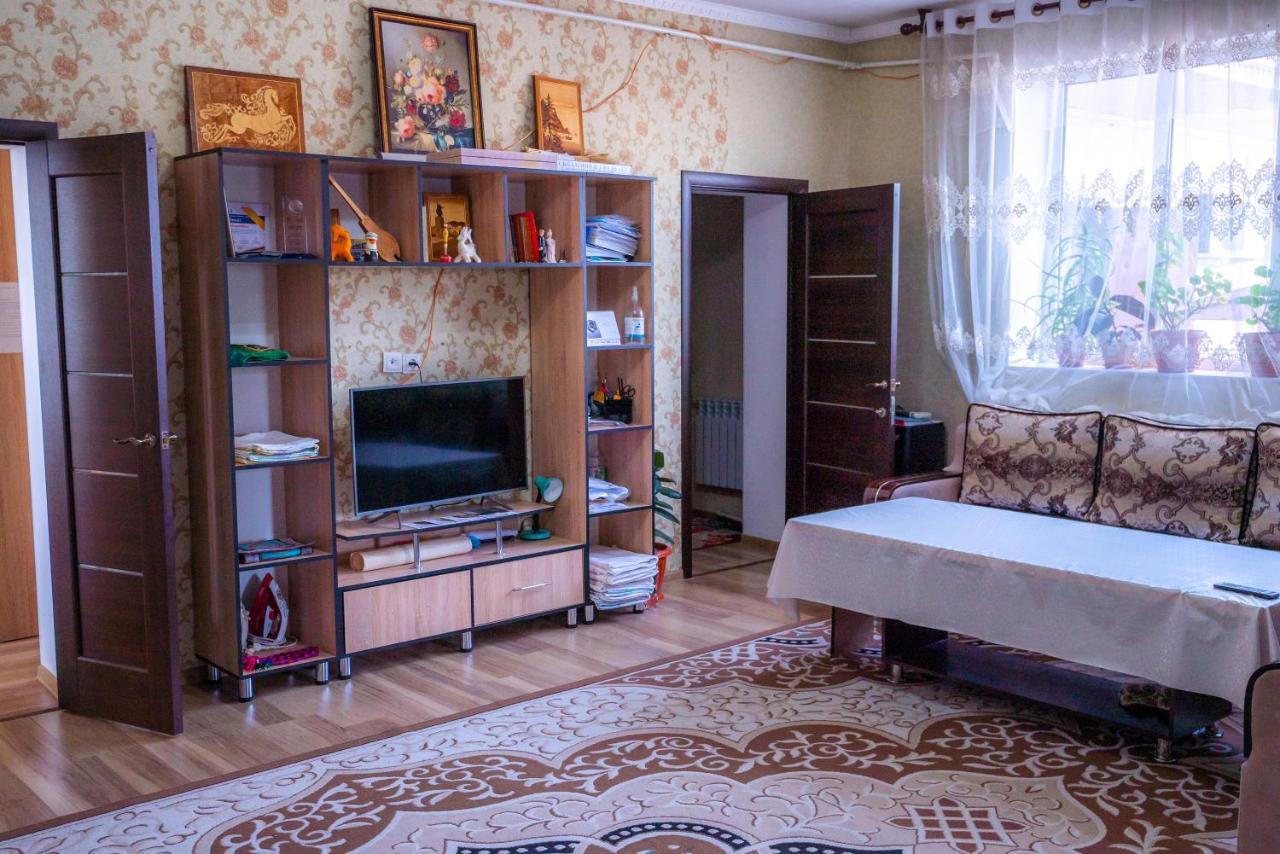 Guest House Etnodom Jalal-Abad Exteriér fotografie