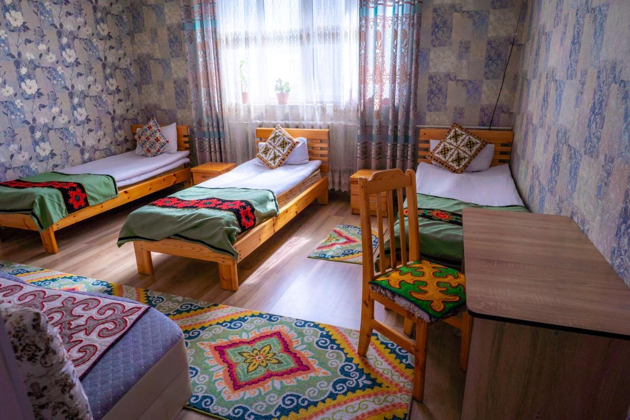 Guest House Etnodom Jalal-Abad Exteriér fotografie